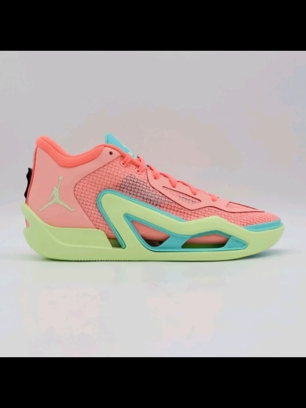 Jordan Women’s Low-Top Sneakers - Coral & Mint